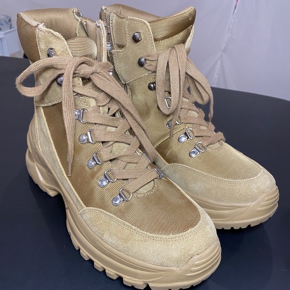 riland platform bootie